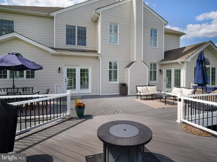 $1,775,000 | 307 Greenbank Lane, Newtown Square, PA 19073