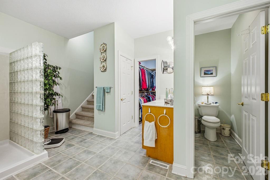 3121 Cove Loop Road Hendersonville, NC 28739 - Photo 25 of 48