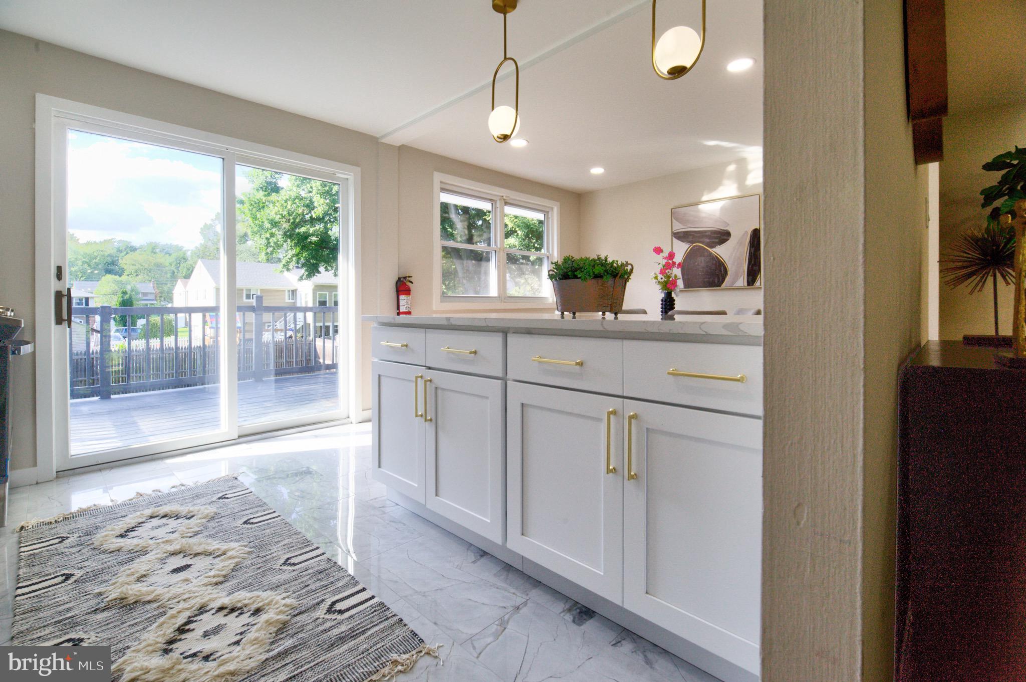 156 Parkview Road Stratford, NJ 08084 - Photo 13 of 47
