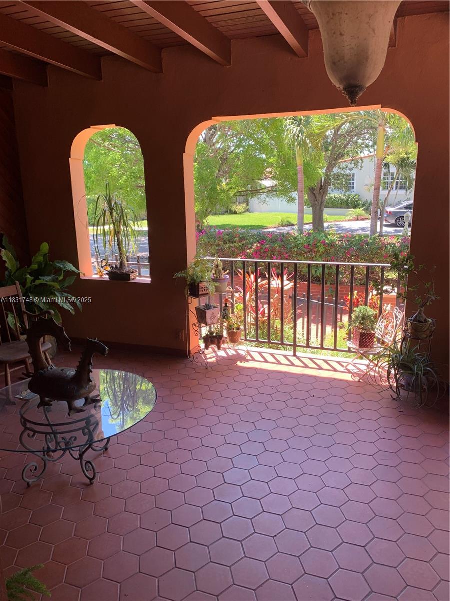 Westchester Miami, FL 33155 - Photo 6 of 21