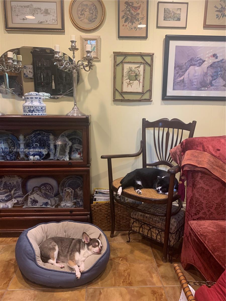 Westchester Miami, FL 33155 - Photo 8 of 21