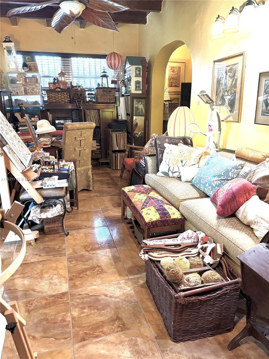 Westchester Miami, FL 33155 - Photo 9 of 21