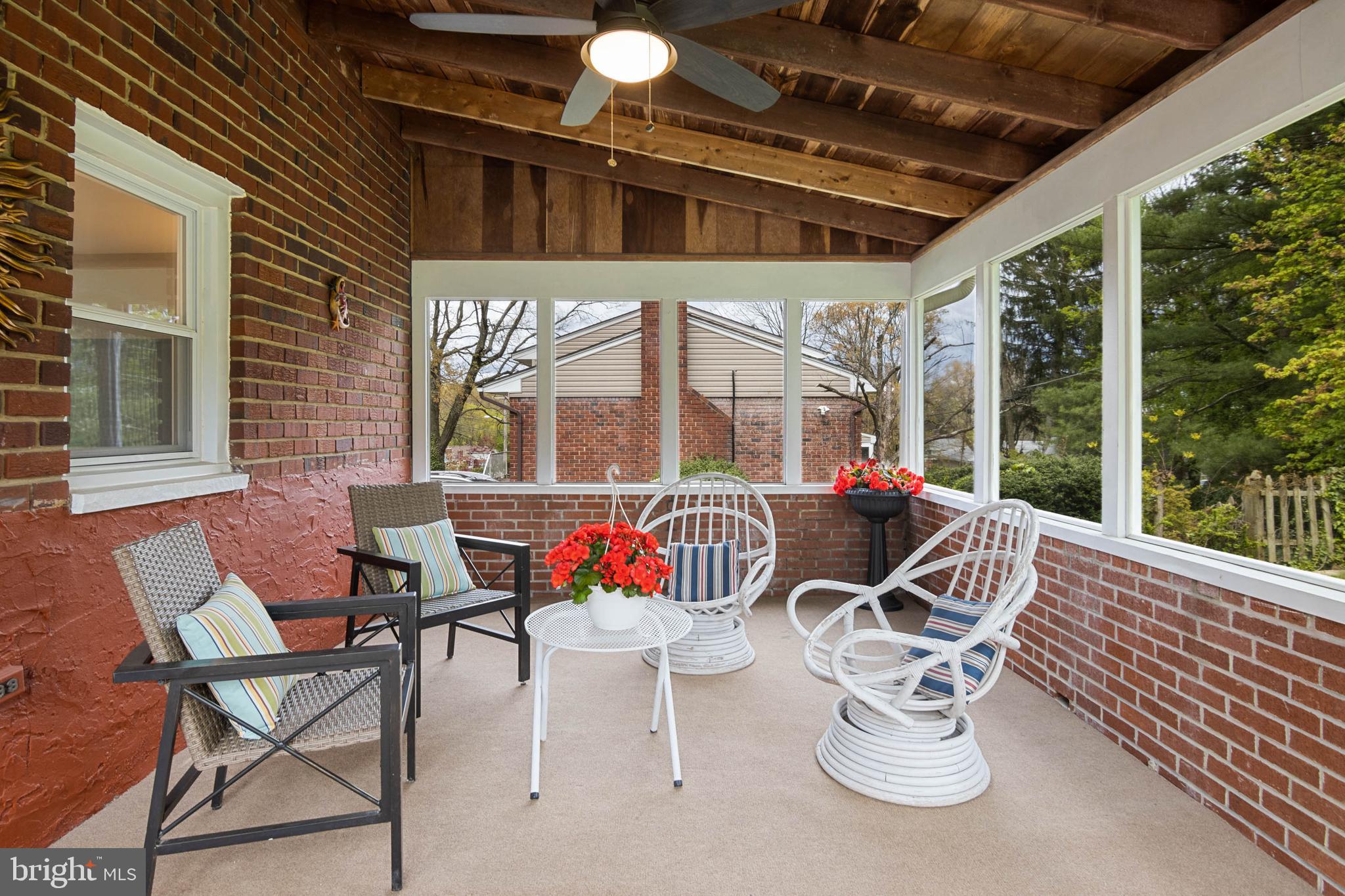 601 Squires Road Towson, MD 21286 - Photo 33 of 47 Fabulous Screened Porch.
