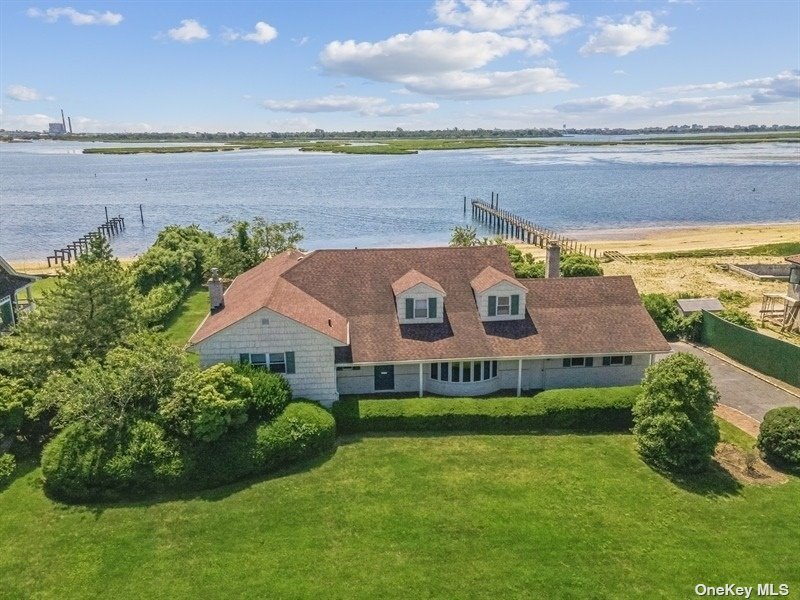 1117 Harbor Road Hewlett, NY 11557 - Photo 1 of 1