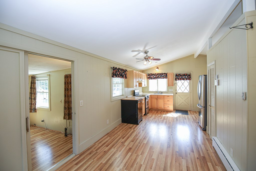 402 Ross Hill Road Charlestown, RI 02813 - Photo 12 of 24 Gallery Image 12