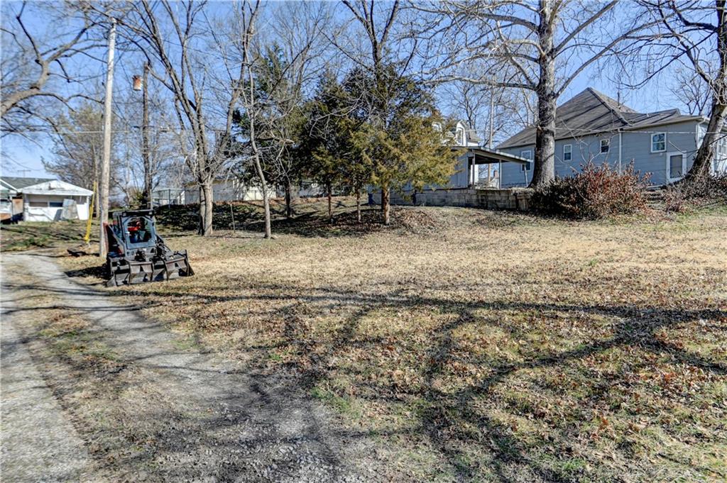 1013 South 4th Street Atchison, KS 66002 - Photo 7 of 43