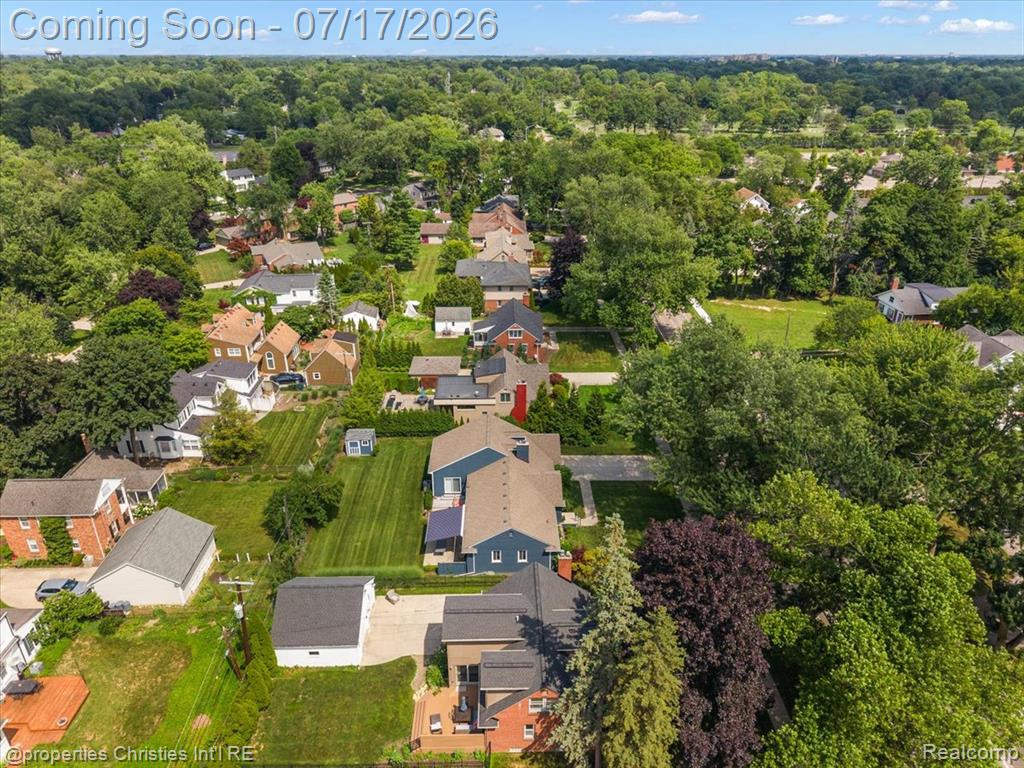 18244 Beverly Road Beverly Hills, MI 48025 - Photo 24 of 80