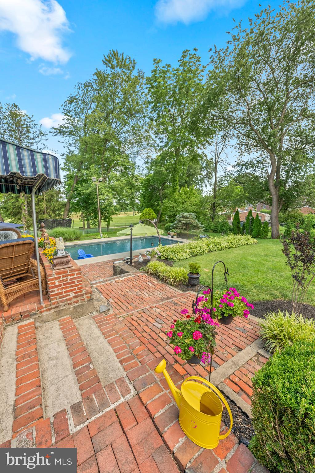 217 Hemlock Lane Springfield, PA 19064 - Photo 4 of 47