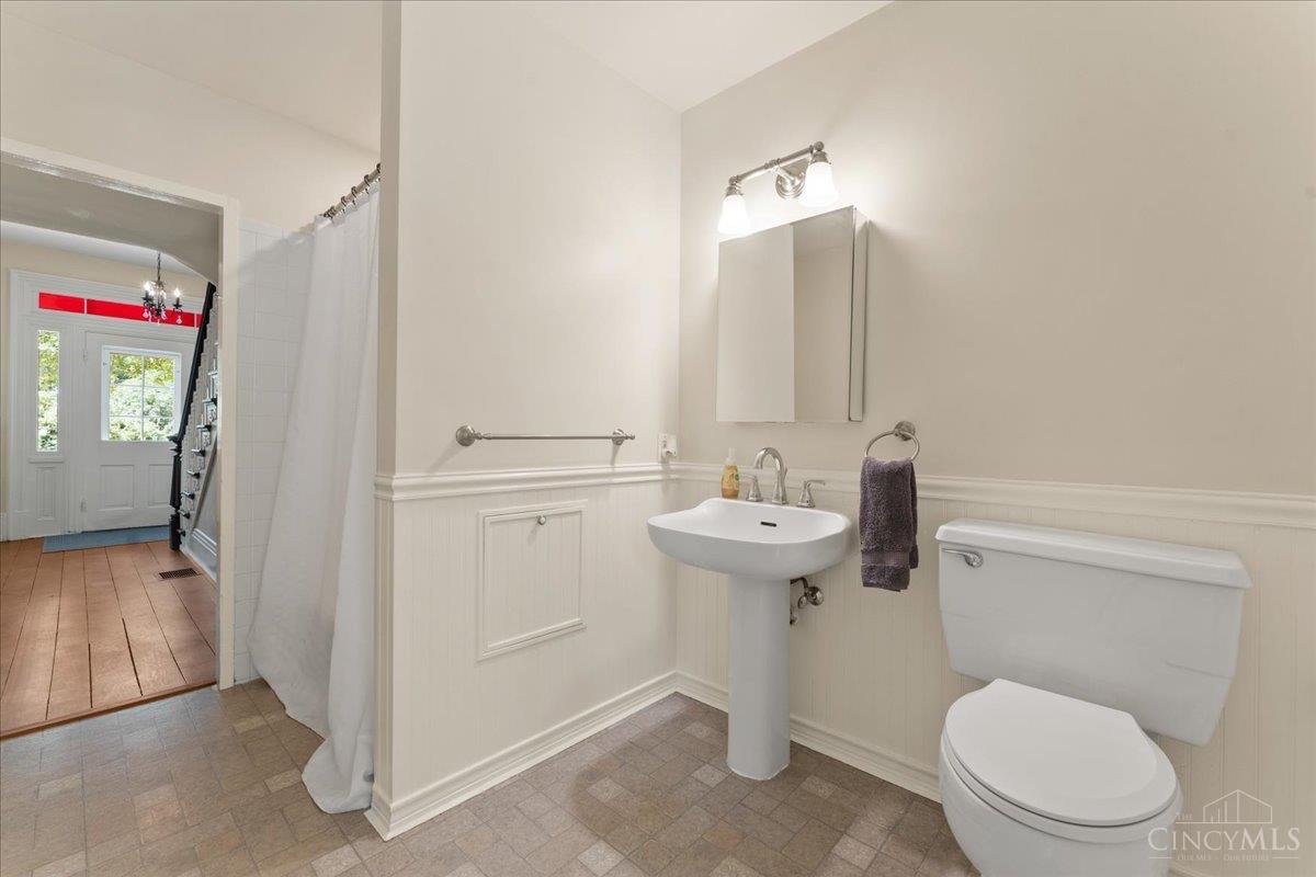 2466 Hamilton Road Lebanon, OH 45036 - Photo 22 of 50 Gallery Image 22