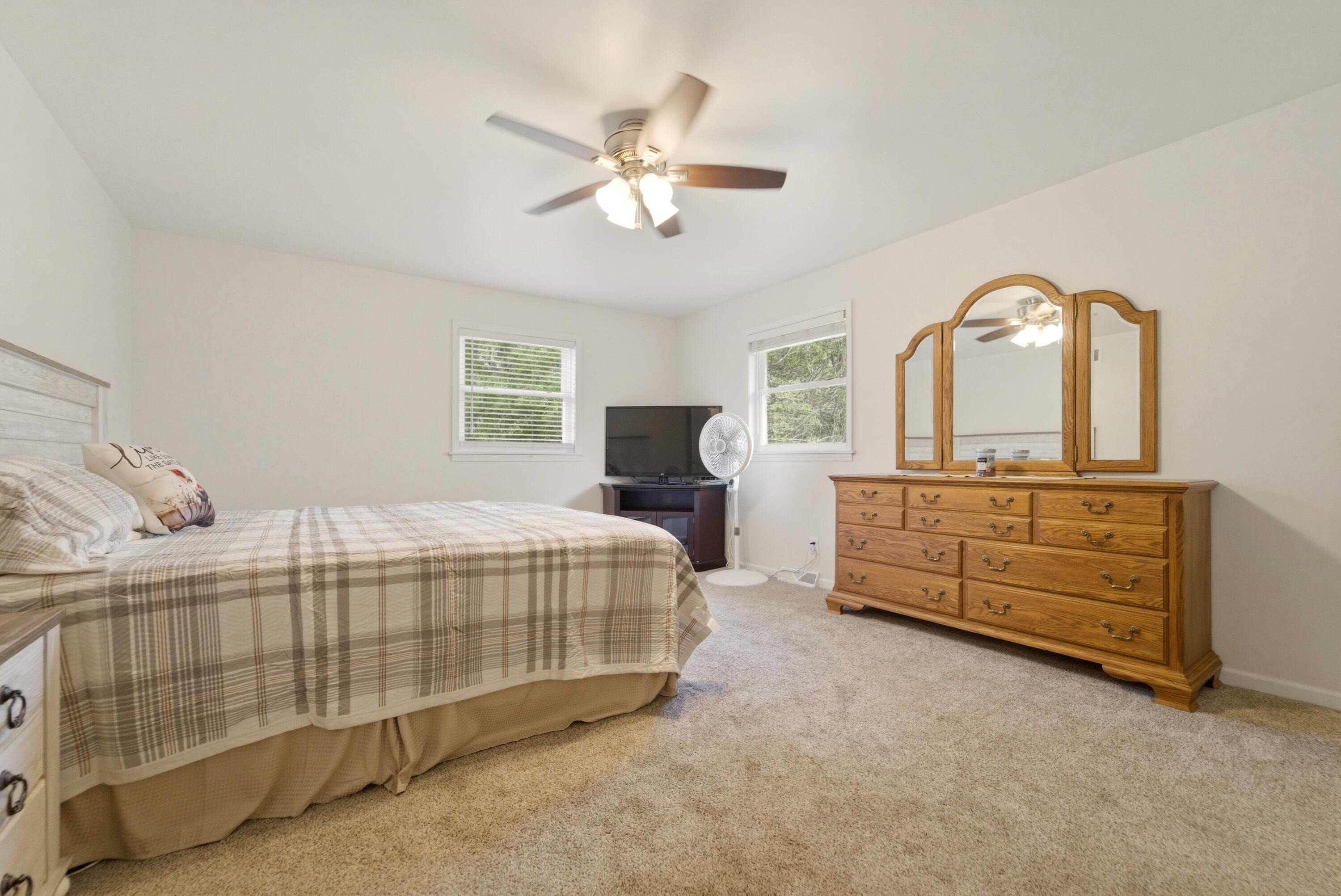 11917 North 470 East, Unit 6 Demotte, IN 46310 - Photo 11 of 45 3000x2005