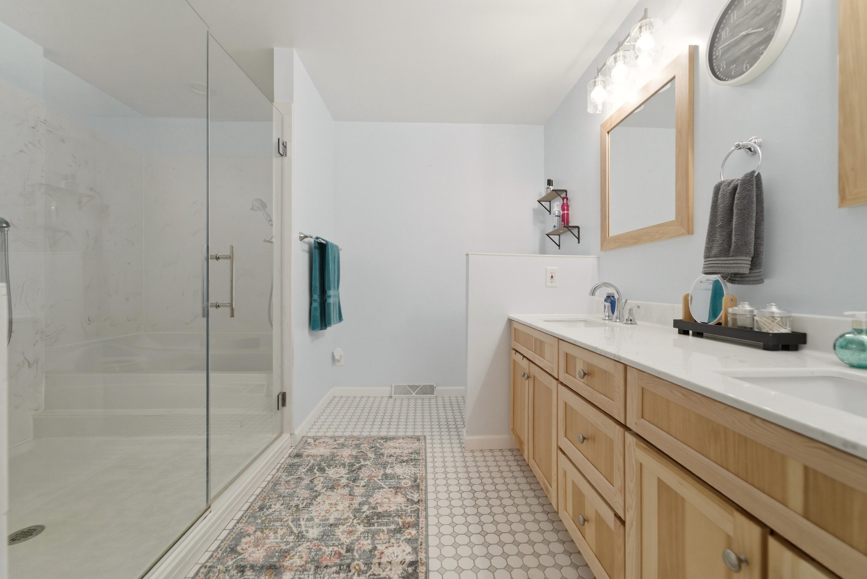 11917 North 470 East, Unit 6 Demotte, IN 46310 - Photo 16 of 45 3000x2005