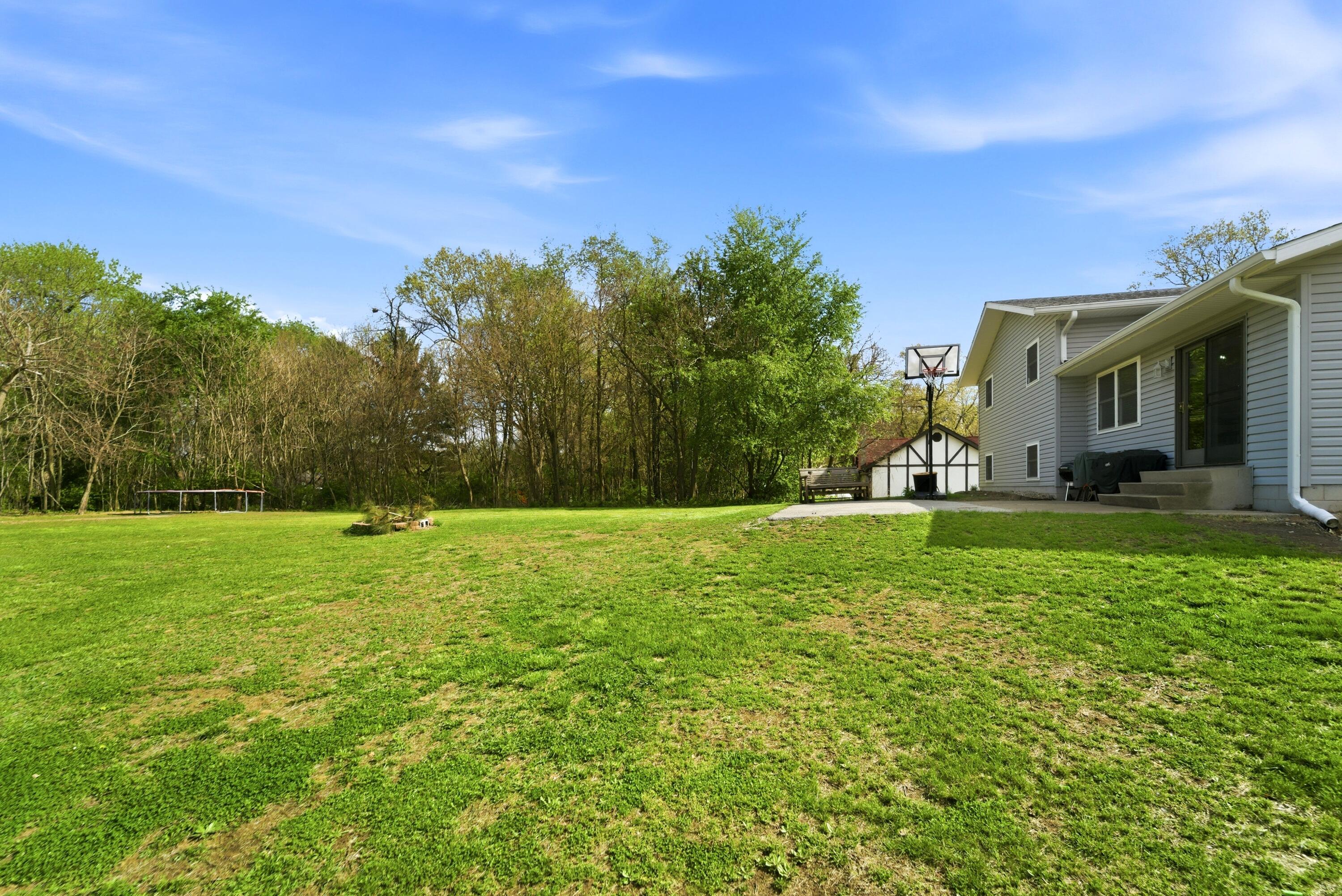 11917 North 470 East, Unit 6 Demotte, IN 46310 - Photo 31 of 45 3000x2005