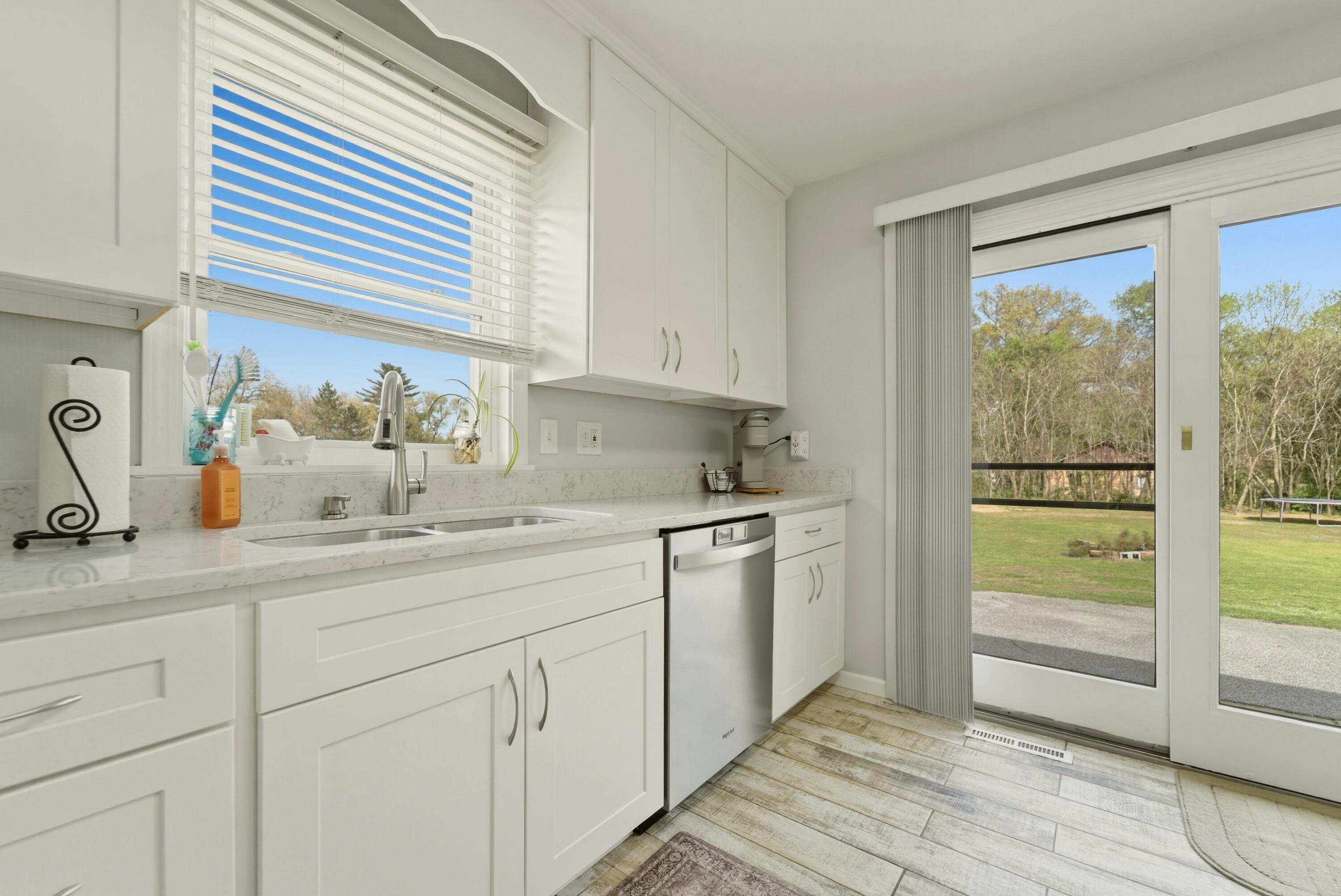 11917 North 470 East, Unit 6 Demotte, IN 46310 - Photo 9 of 45 3000x2005