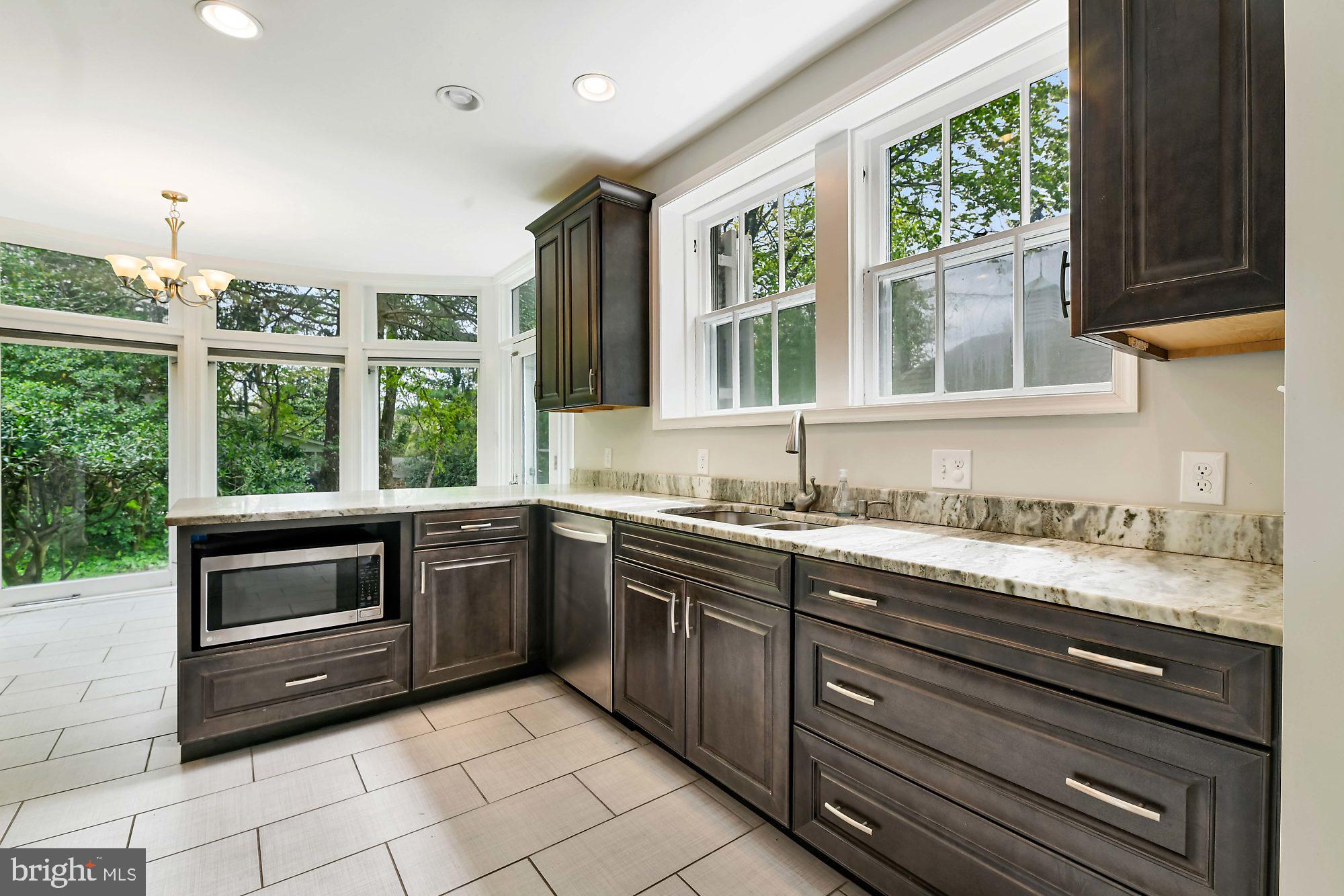 225 Wendover Road Baltimore, MD 21218 - Photo 17 of 42 Gallery Image 17