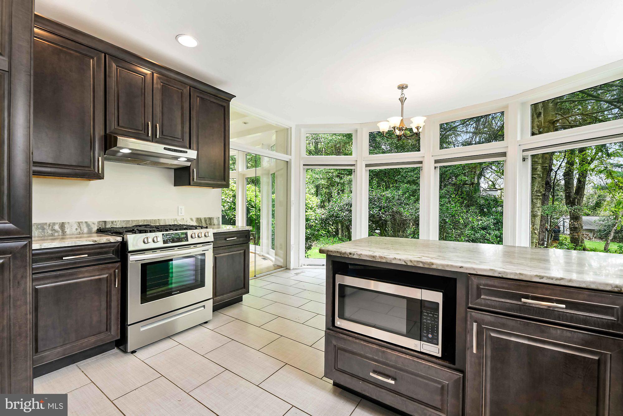 225 Wendover Road Baltimore, MD 21218 - Photo 18 of 42 Gallery Image 18