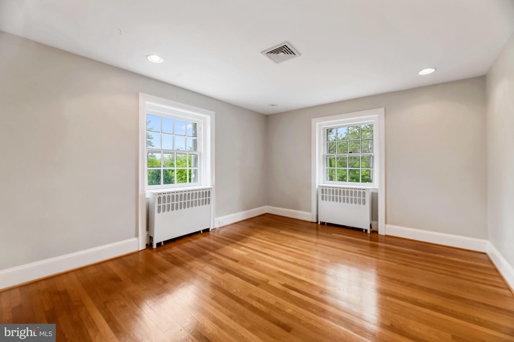 225 Wendover Road Baltimore, MD 21218 - Photo 30 of 42 Gallery Image 30
