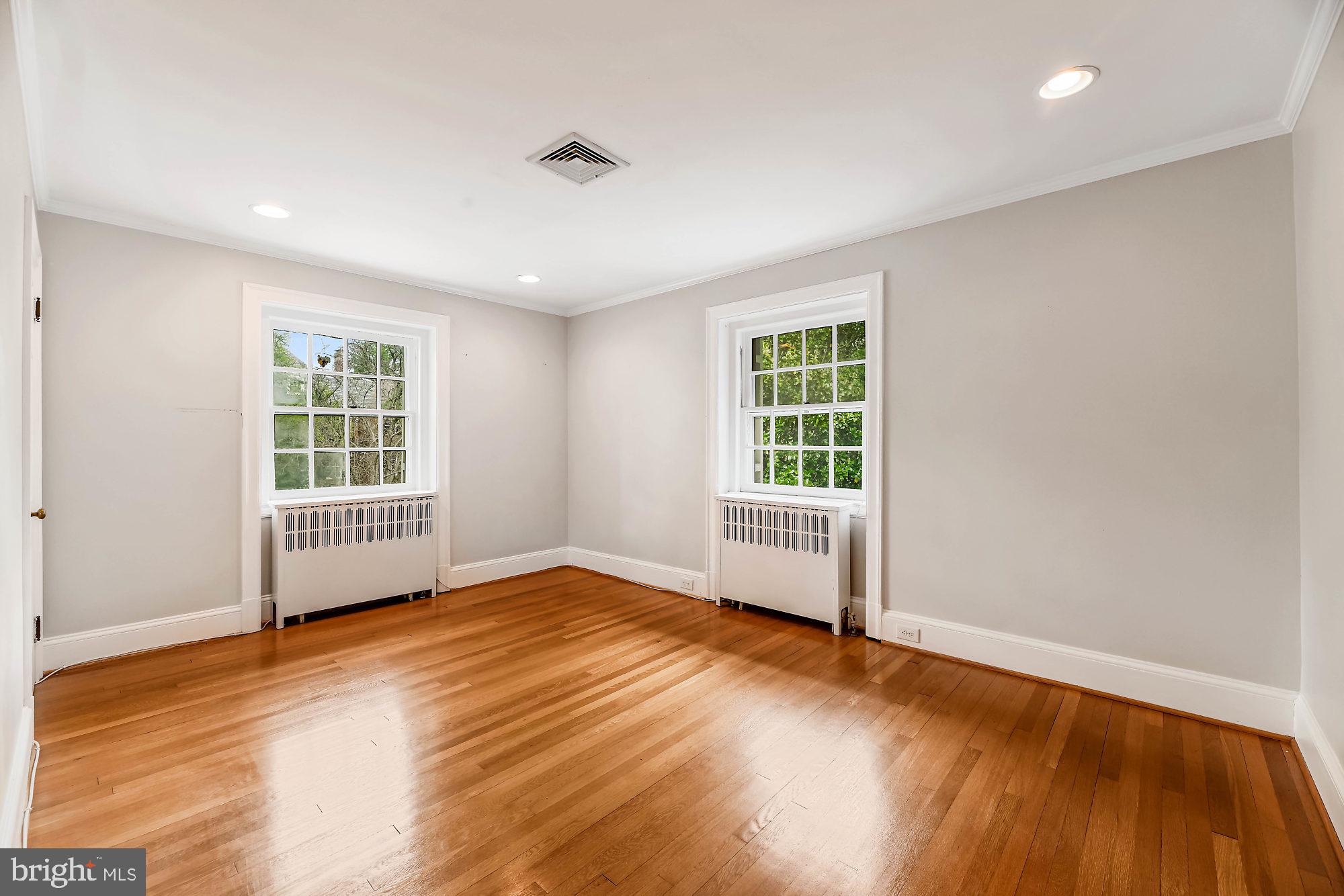 225 Wendover Road Baltimore, MD 21218 - Photo 32 of 42 Gallery Image 32