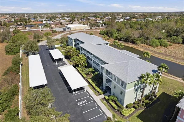 $174,900 | 2020 Willow Hammock Circle, Unit 108, Punta Gorda, FL 33983