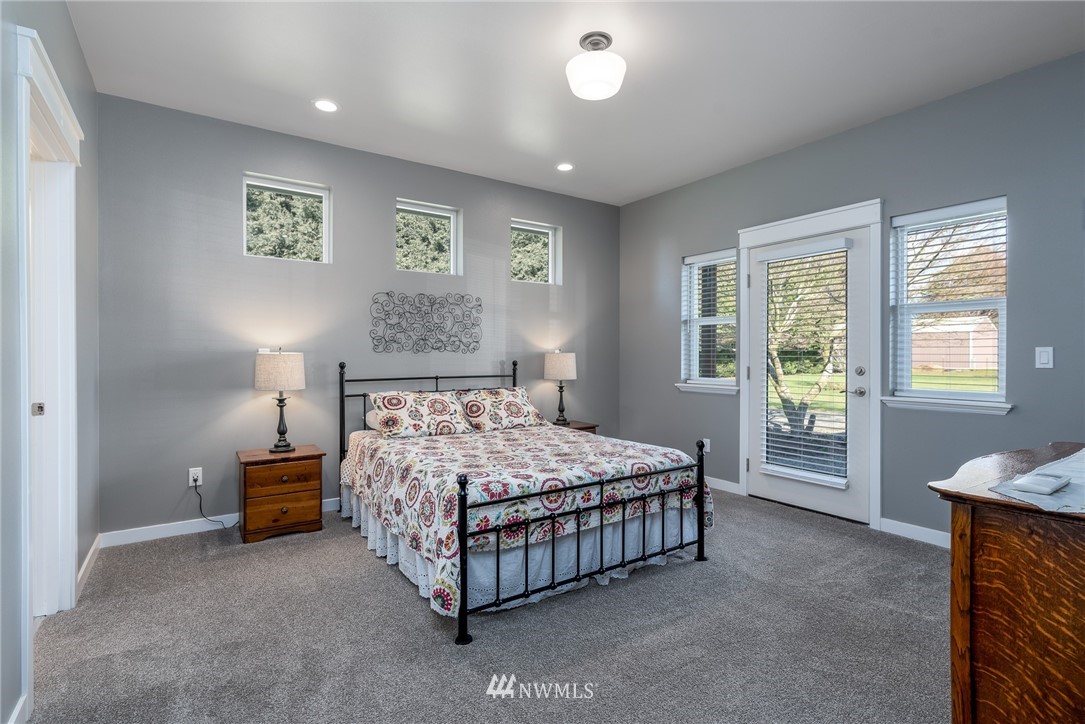 1243 West Smith Road Bellingham, WA 98226 - Photo 13 of 40 Gallery Image 13
