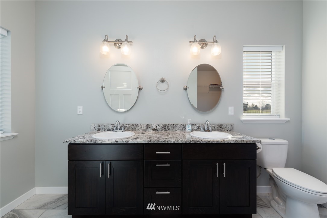 1243 West Smith Road Bellingham, WA 98226 - Photo 17 of 40 Gallery Image 17