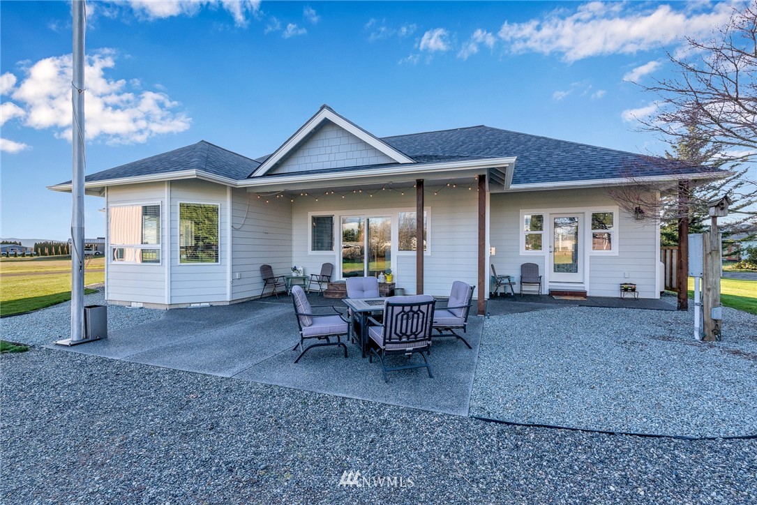 1243 West Smith Road Bellingham, WA 98226 - Photo 33 of 40 Gallery Image 33