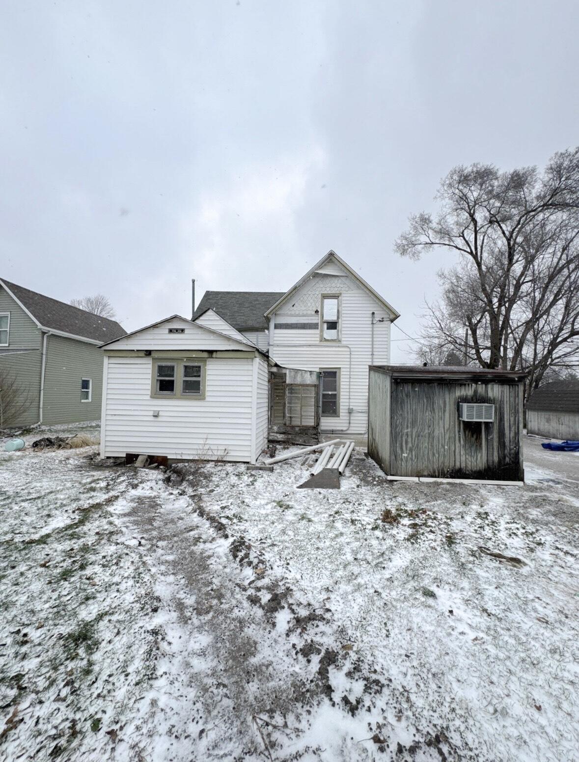 415 East Oak Street Rensselaer, IN 47978 - Photo 4 of 6 1179x1551