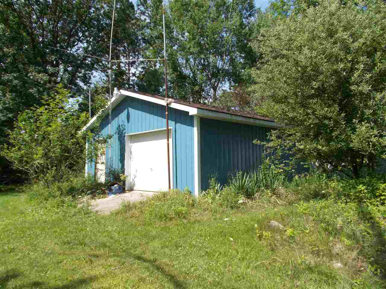 4900 Long Lake Road Hale, MI 48739 - Photo 35 of 42 1871748-34.JPG