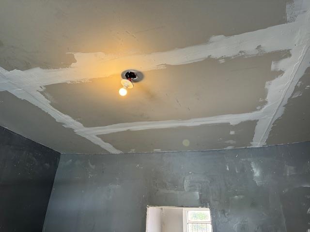 177 Modder Avenue Memphis, TN 38109 - Photo 6 of 16 a view of water heater room
