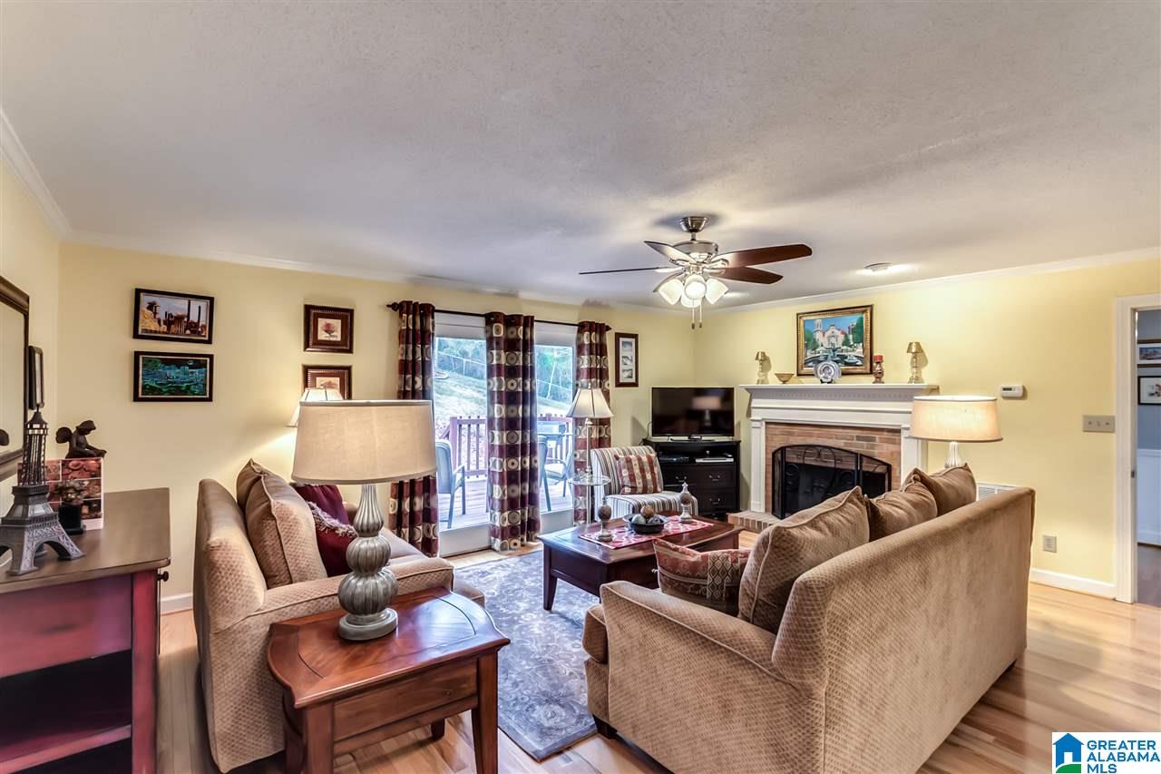 3973 Spring Valley Road Birmingham, AL 35223 - Photo 10 of 38