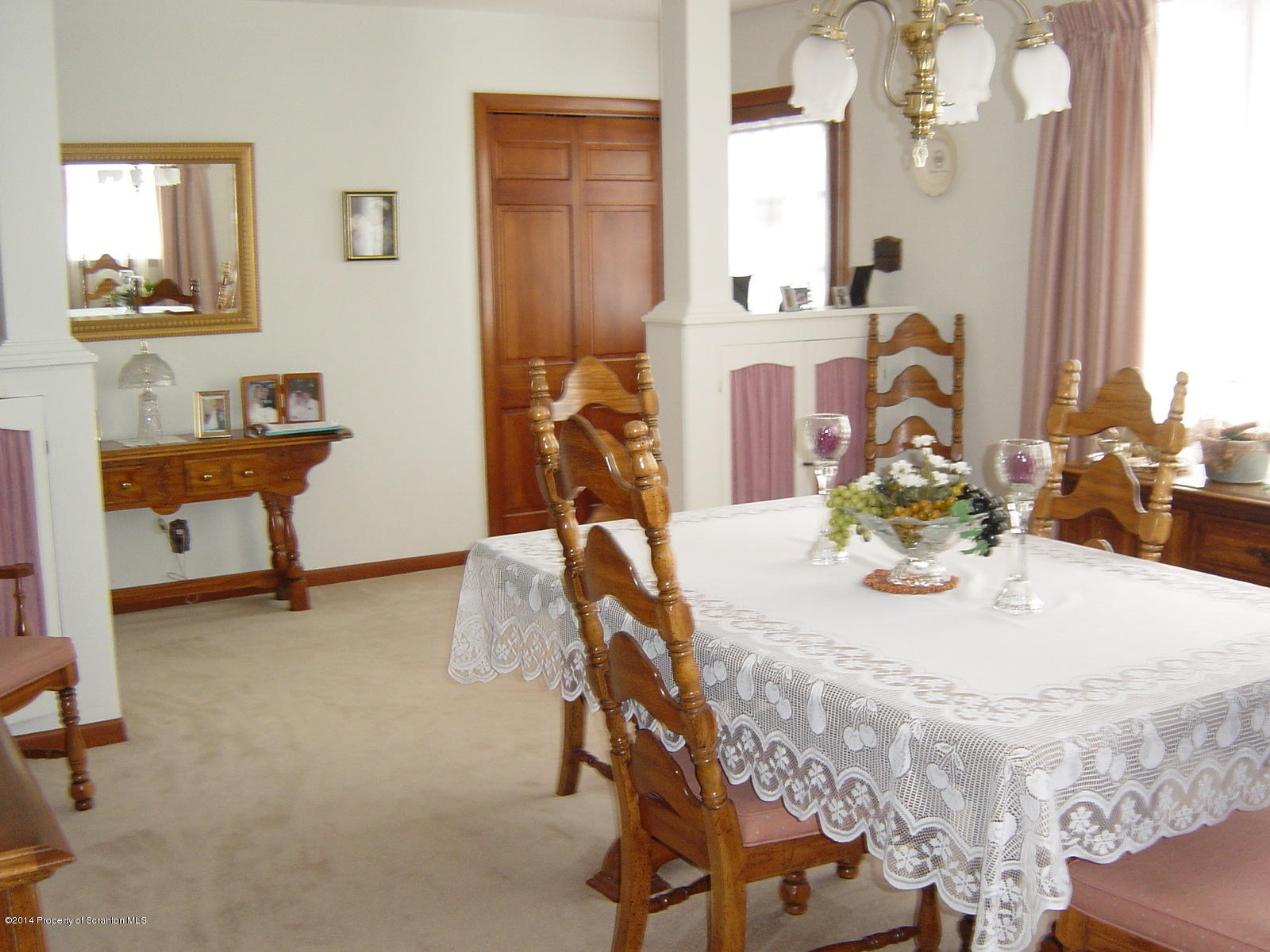 17 T Rte 318 Moscow, PA 18444 - Photo 13 of 30 a dining room with furniture and window