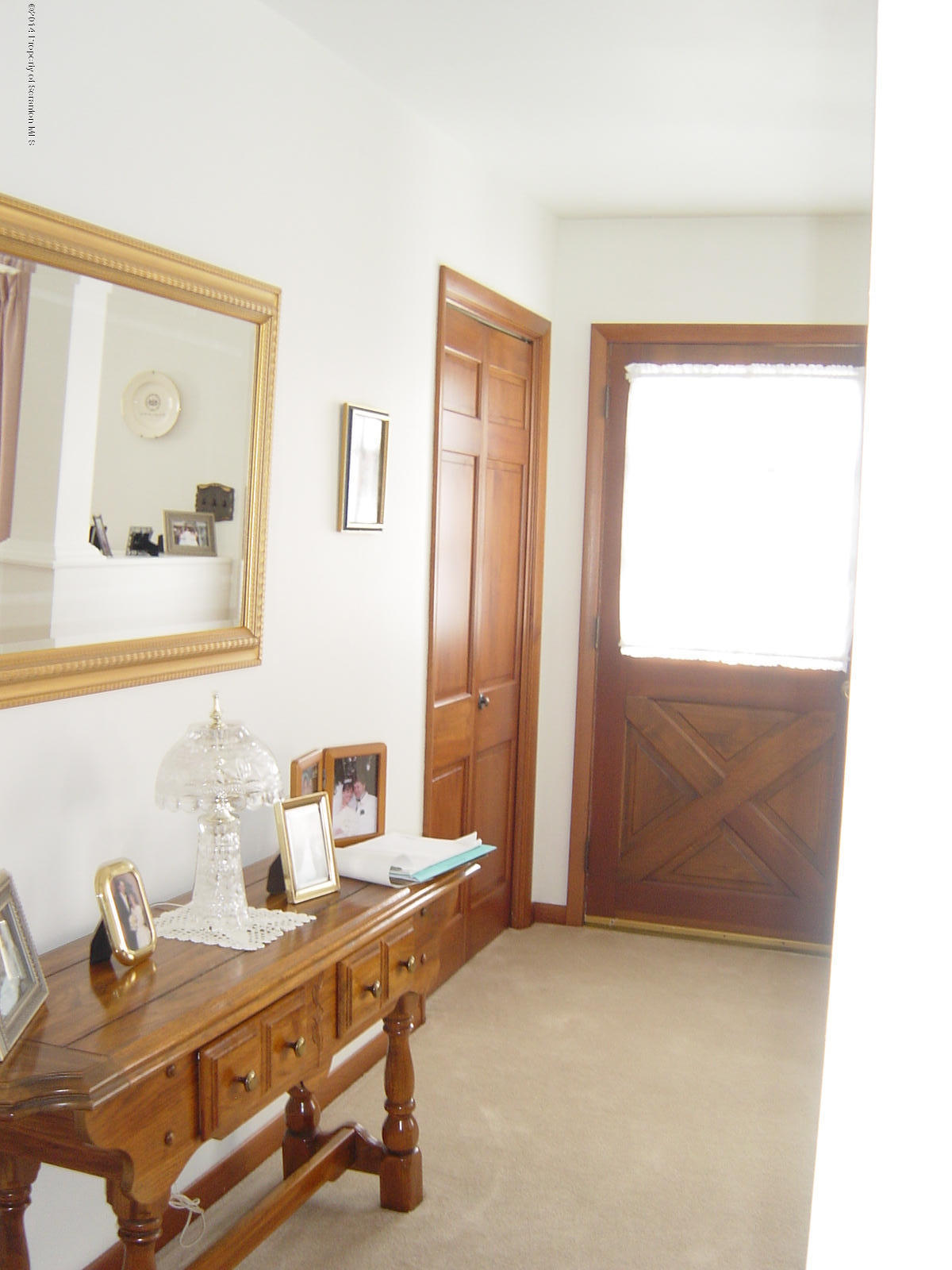 17 T Rte 318 Moscow, PA 18444 - Photo 14 of 30 a workspace with furniture and window