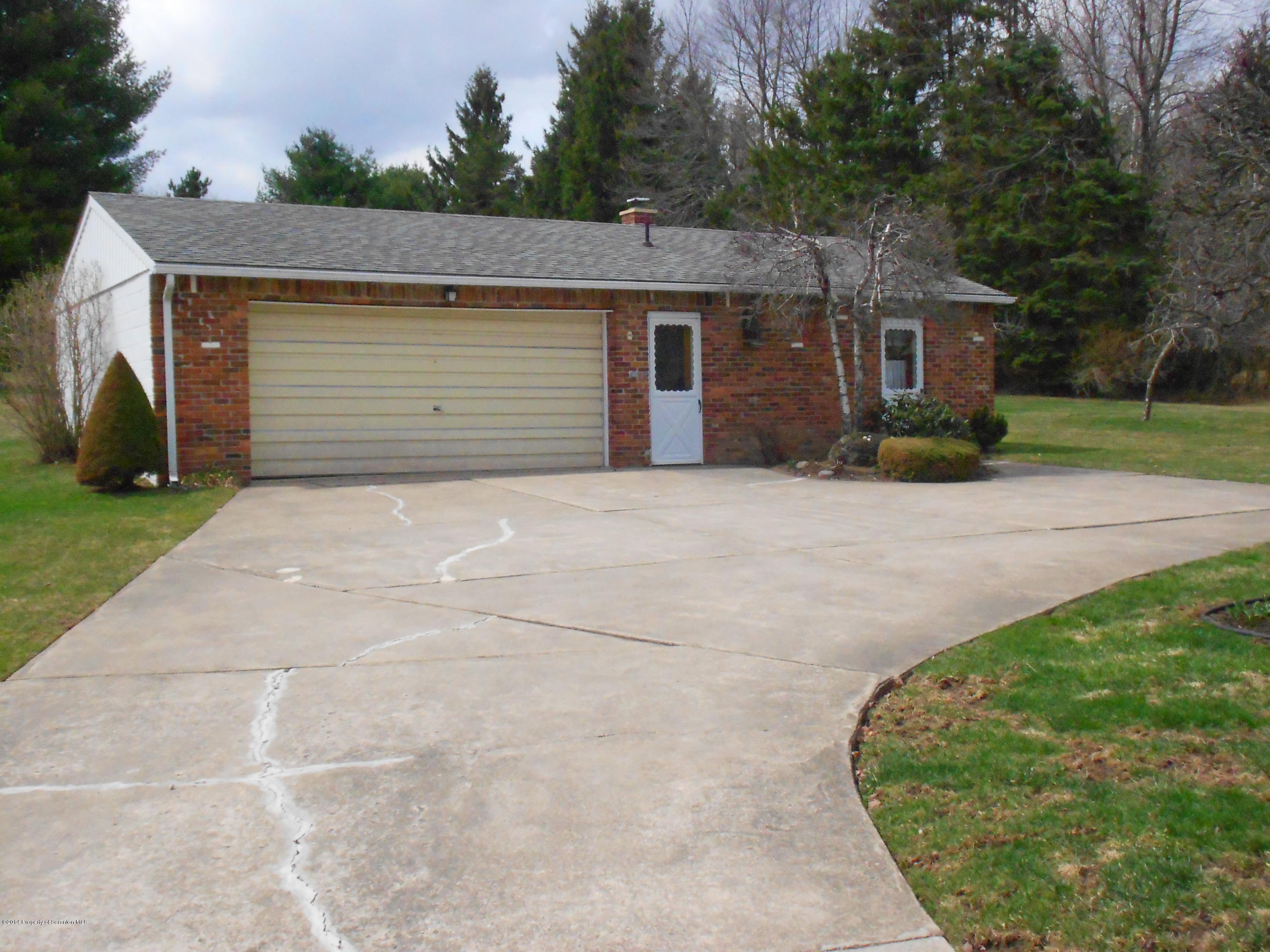 17 T Rte 318 Moscow, PA 18444 - Photo 8 of 30 a front view of a house with a garden