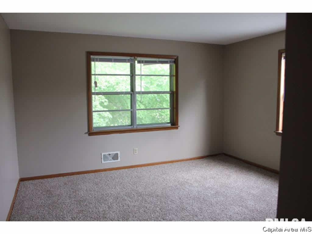 Outer Park Springfield, IL 62704 - Photo 16 of 28