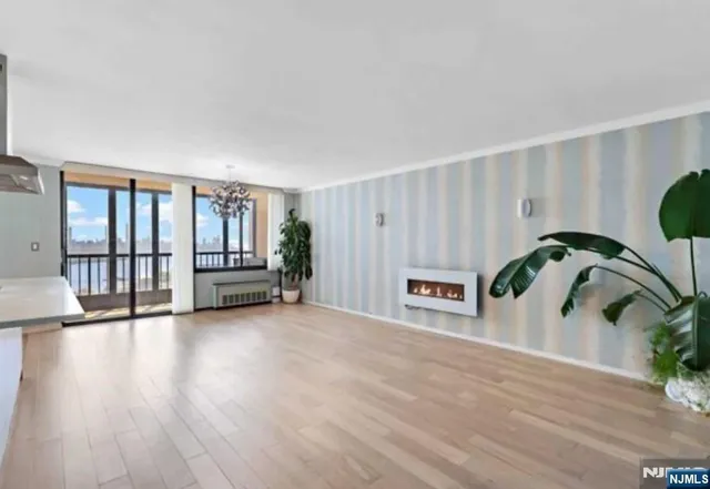 $629,000 | 200 Winston Drive, Unit 1918, Cliffside Park, NJ 07010
