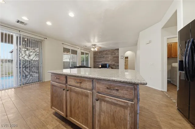 $524,999 | 648 Sunrise Lake Place, Henderson, NV 89002