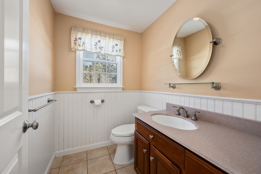 361 County Road Hanson, MA 02341 - Photo 12 of 17
