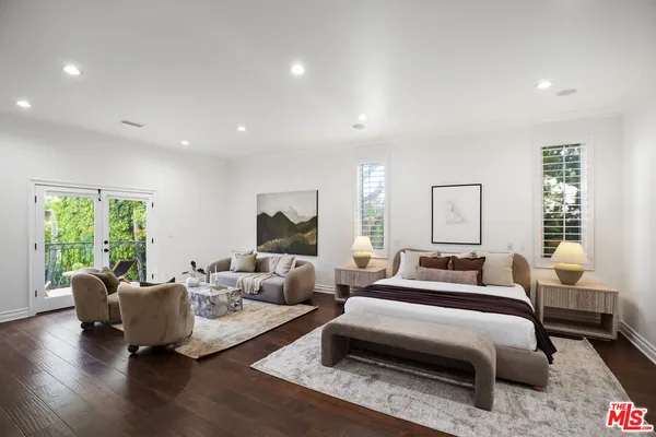 $2,690,000 | 13164 West Magnolia Boulevard, Sherman Oaks, CA 91423