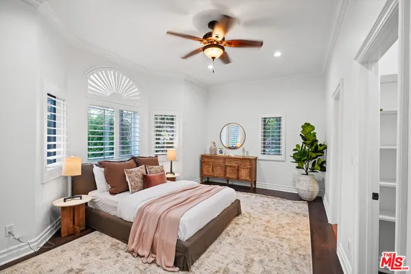 $2,690,000 | 13164 West Magnolia Boulevard, Sherman Oaks, CA 91423