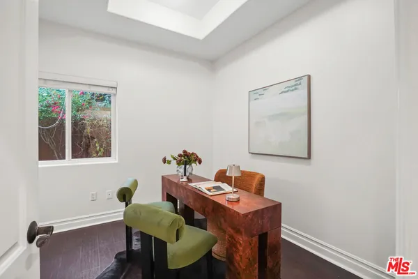 $2,690,000 | 13164 West Magnolia Boulevard, Sherman Oaks, CA 91423