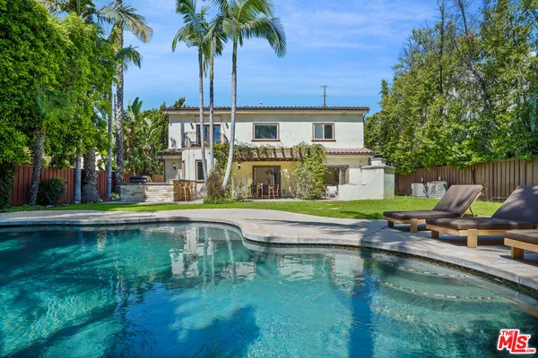 $2,690,000 | 13164 West Magnolia Boulevard, Sherman Oaks, CA 91423