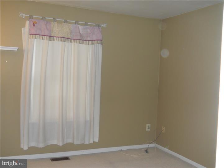 516 Ward Road Brookhaven, PA 19015 - Photo 15 of 24 Bedroom 2