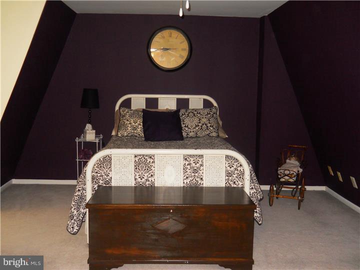 516 Ward Road Brookhaven, PA 19015 - Photo 18 of 24 Loft