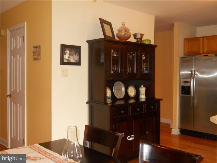 516 Ward Road Brookhaven, PA 19015 - Photo 9 of 24 Kitchen