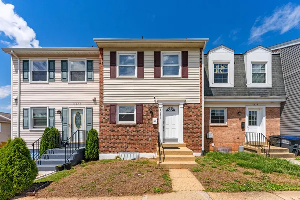 $460,000 | 8636 Newton Place, Manassas, VA 20111