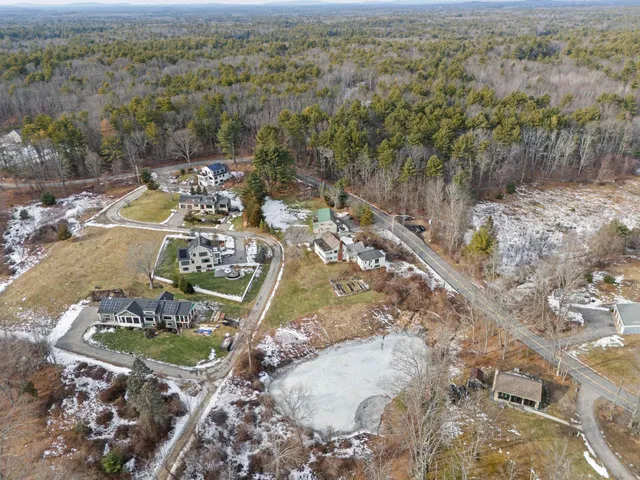 $995,000 | 274 Bay Road, Newmarket, NH 03857