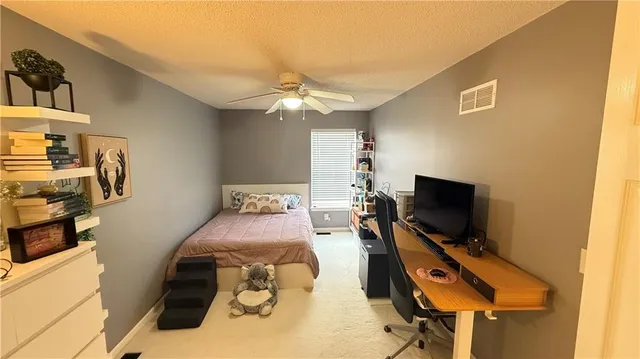 $359,900 | 714 East 125th Street, Kansas City, MO 64146