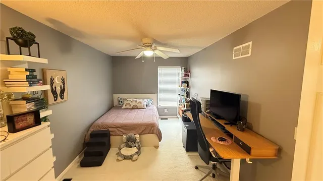 $359,900 | 714 East 125th Street, Kansas City, MO 64146