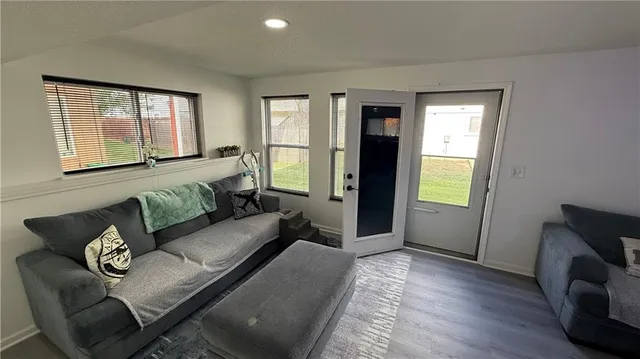 $359,900 | 714 East 125th Street, Kansas City, MO 64146