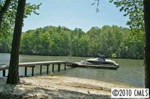 15131 Birling Road Charlotte, NC 28278 - Photo 8 of 12 a view of boat floating on river
