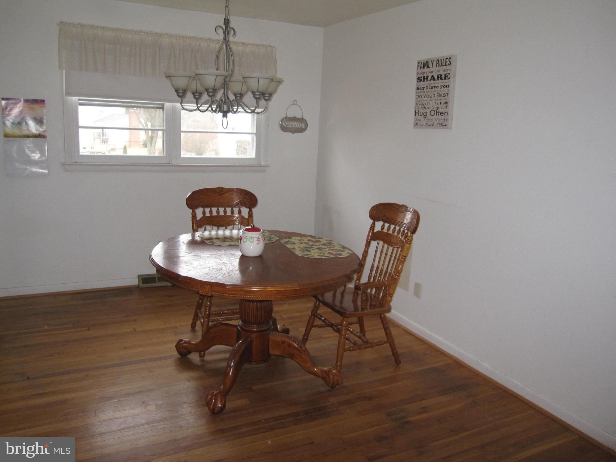 1915 Suffolk Road Finksburg, MD 21048 - Photo 6 of 10 Dining Room